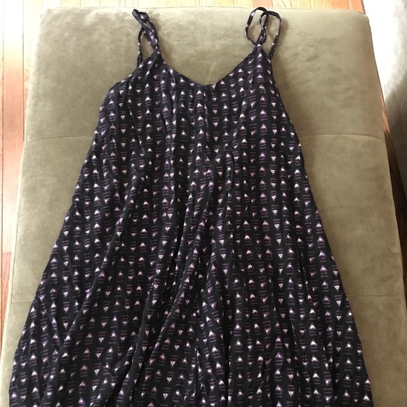 Black and Purple Dress - Picture 4 of 7